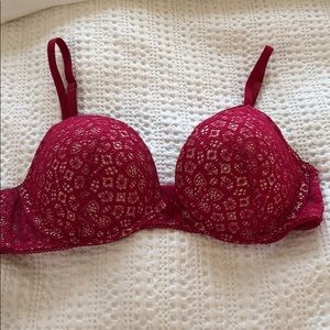 Victoria secret push up lace bra 34C
